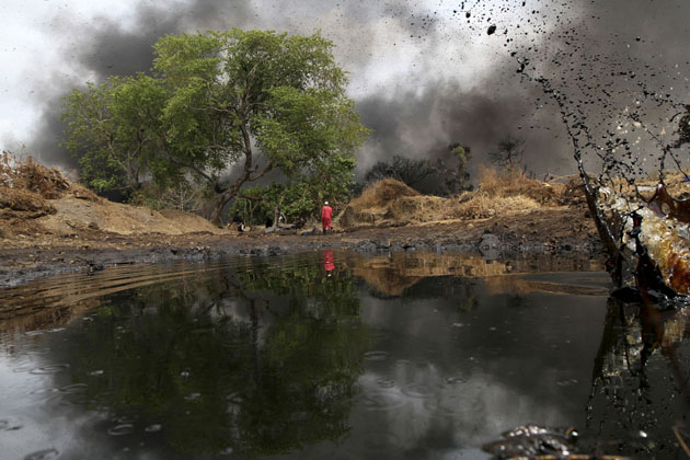 Разлив нефти в Нигере.