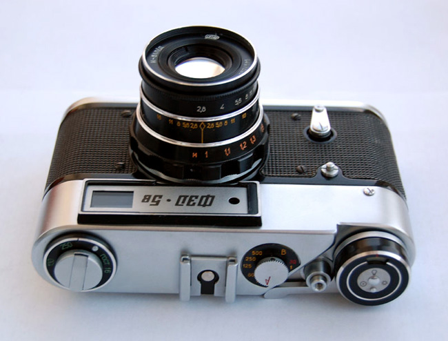 Фотоаппарат ФЭД-5В, вид сверху