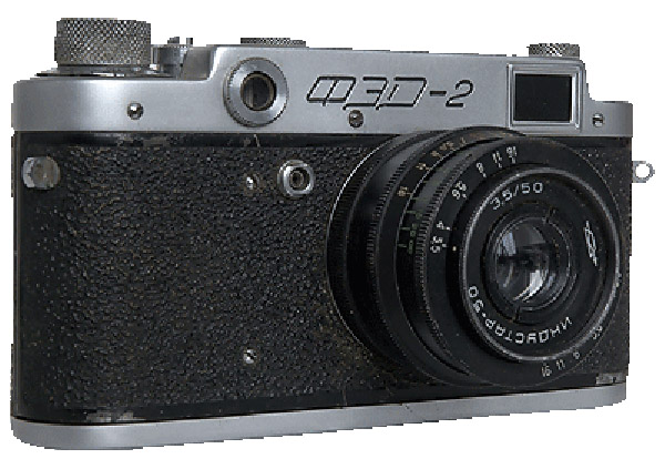 Фотоаппарат «ФЭД-2» с объективом «Индустар-50»