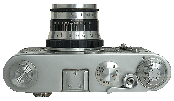 Фотокамера «ФЭД-3» с объективом «Индустар-61». Вид сверху.