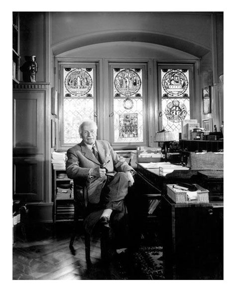 Швейцарский психиатр Карл Юнг (Carl Jung), 1958 фото работа Юсуфа Карша